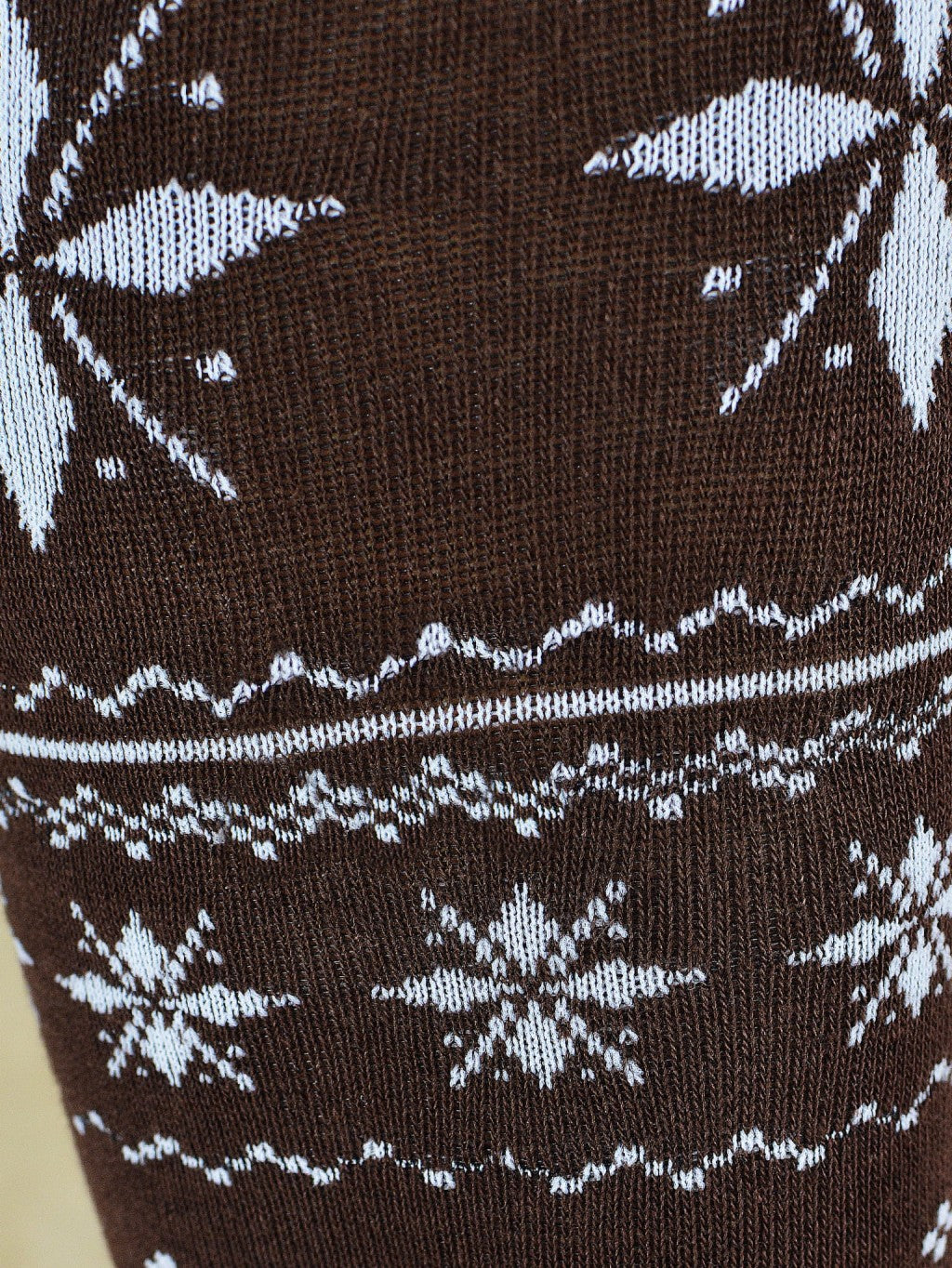 Noviti Cotton Over-the-Knee Socks – Warm with Subtle Pattern SB146