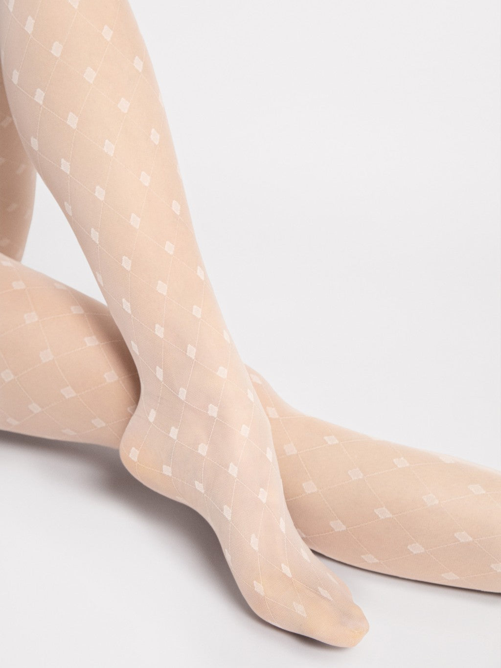 Fiore Hailey 15 Den Tights – Vintage Diamond Pattern Elegant Hosiery