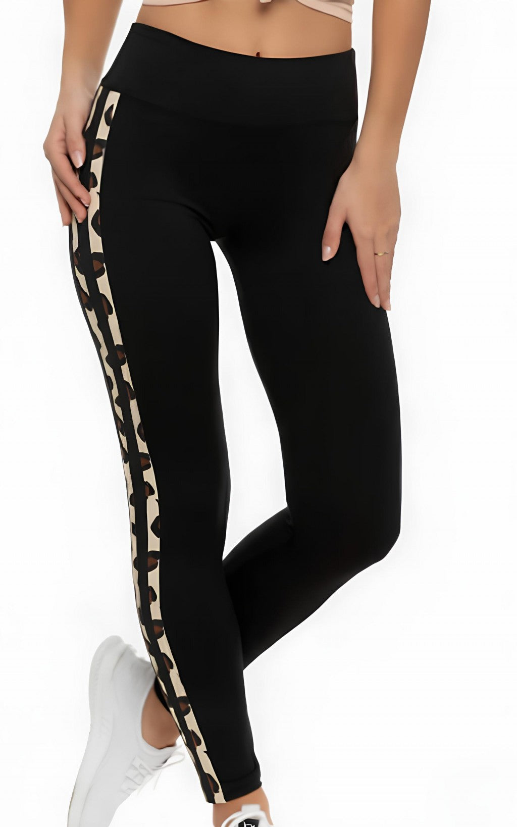 Noviti LE007 – Patterned Leggings with Leopard Side Stripe