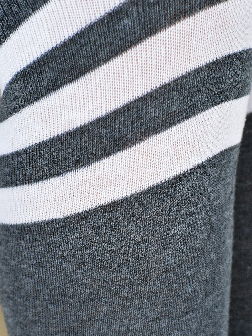 Noviti SB147 – Cotton Over‑the‑Knee Socks with Triple Stripe